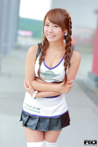 小小的追球黄子韬被误认 周冬雨抚慰却遭粉丝吐槽情商低:中欧体育资讯(图3) 中欧体育体验